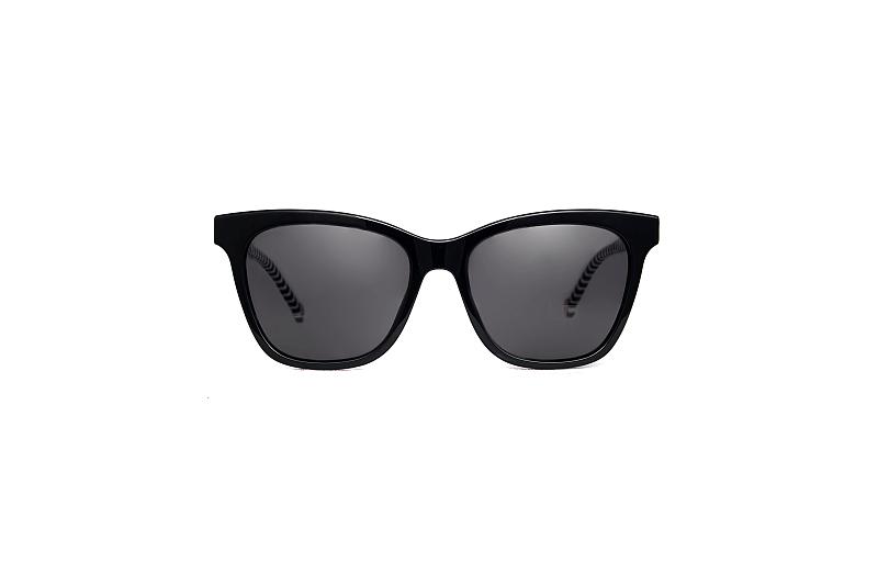 Carolina Herrera 867 700