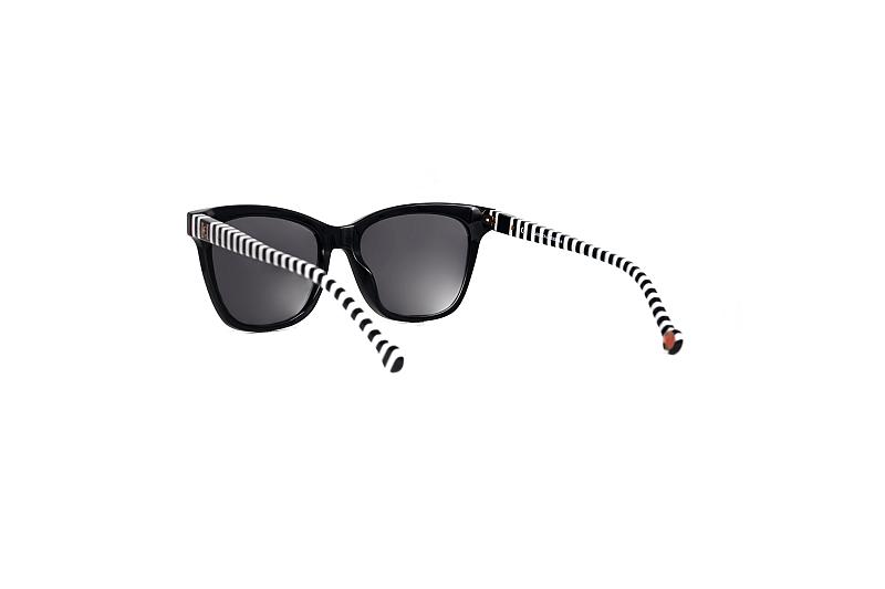 Carolina Herrera 867 700